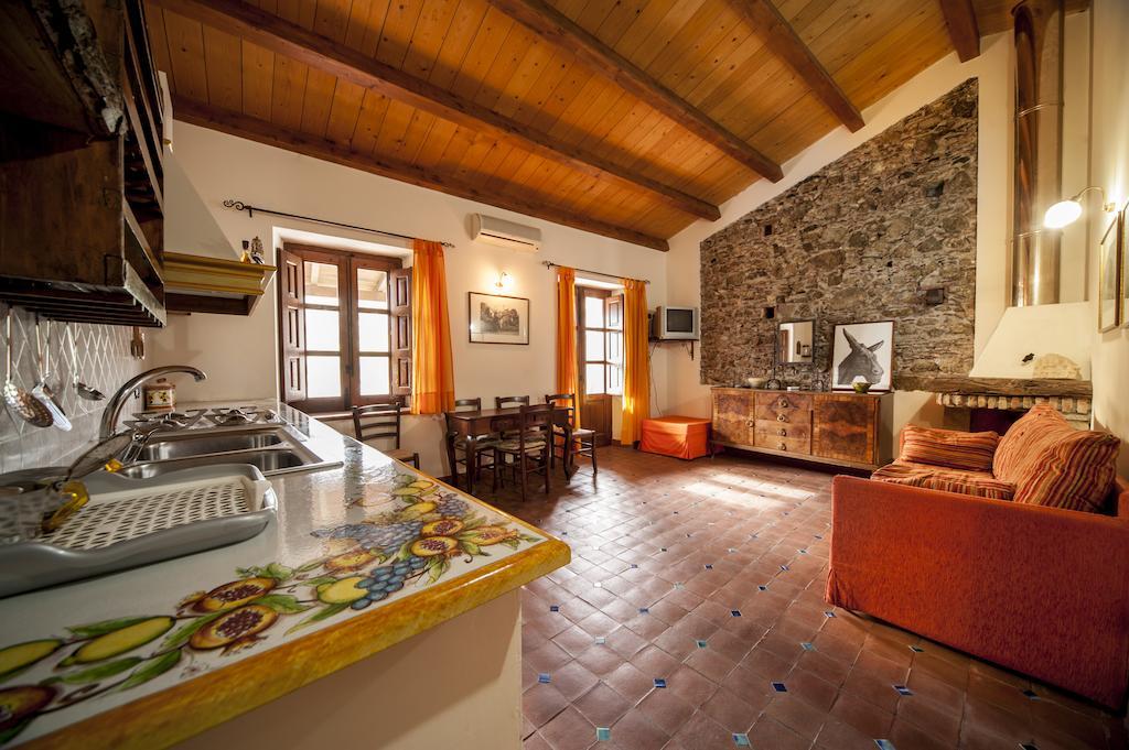 B&B Il Padrino Savoca Room photo